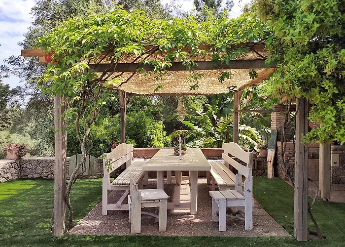 Xenonerantzia Country Style Tatil Evi Gouvia