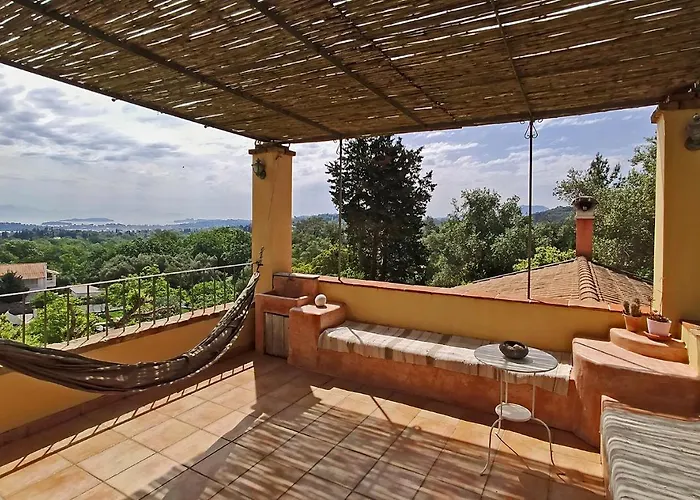 Xenonerantzia Country Style Tatil Evi *