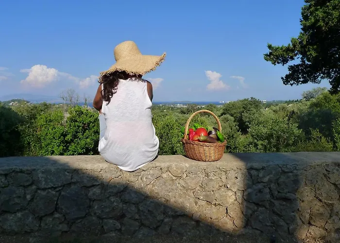 Xenonerantzia Country Style Gouvia