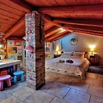Xenonerantzia Country Style Gouvia