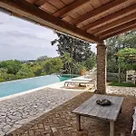 Tatil Evi Xenonerantzia Country Style *