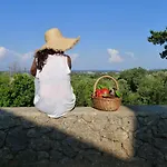 Xenonerantzia Country Style Gouvia
